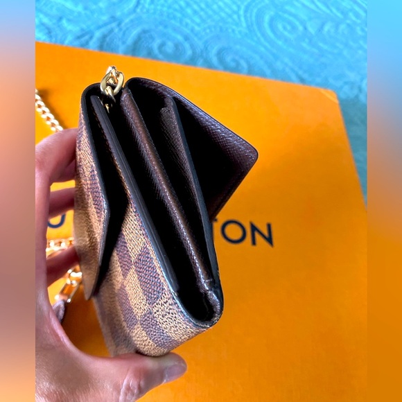 Louis Vuitton Damier Ebene Elise Wallet(chain and wallet  charm included) SOLD - Picture 4 of 8